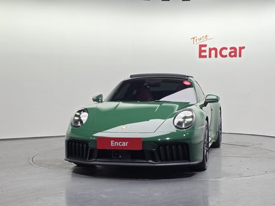 2025 Porsche 911 照片 2