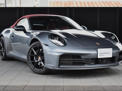 PORSCHE 911 CABRIOLET - 2