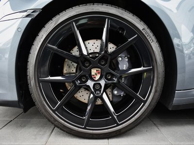 PORSCHE 911 CABRIOLET - 9