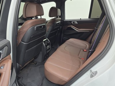 2025 BMW X5 — миниатюра 17