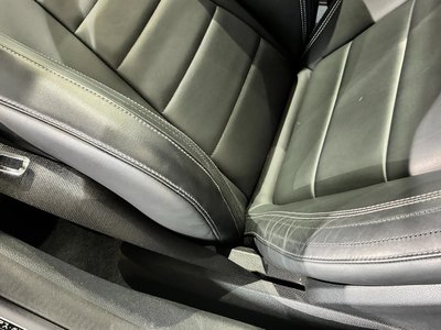 MERCEDES-BENZ E-CLASS - 8