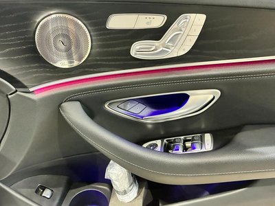 MERCEDES-BENZ E-CLASS - 10