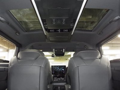 2024 Toyota ALPHARD — фото 2