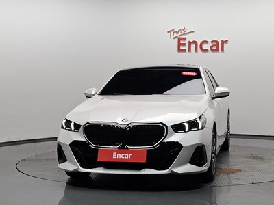 BMW 5 SERIES - 3