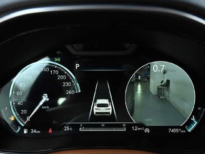 2021 Genesis GV70 photo 8