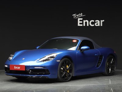 PORSCHE 718 BOXSTER