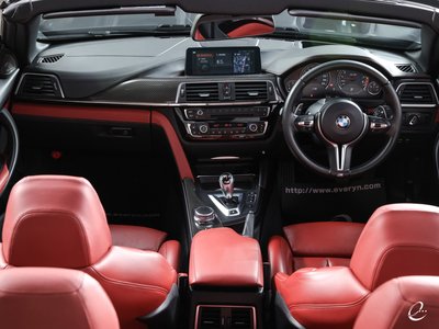 2018 BMW M4 CABRIOLET 照片 3
