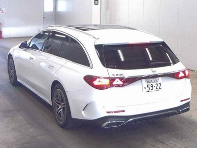 صورة 1 لـ 2024 Mercedes-BENZ E-CLASS