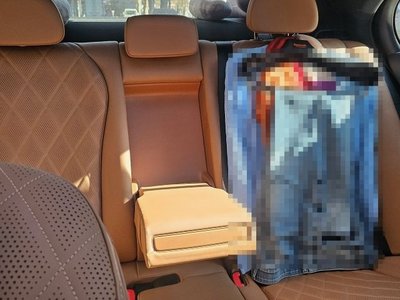 MERCEDES-BENZ E-CLASS - 5