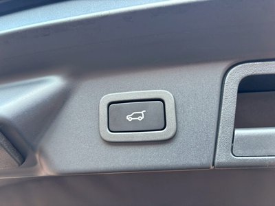 LAND ROVER RANGE ROVER VELAR 2022 thumbnail 22