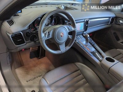 PORSCHE PANAMERA - 3