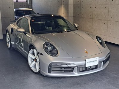 PORSCHE 911 - 8