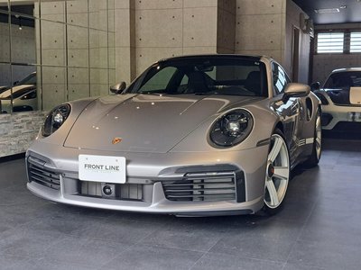 PORSCHE 911 - 9