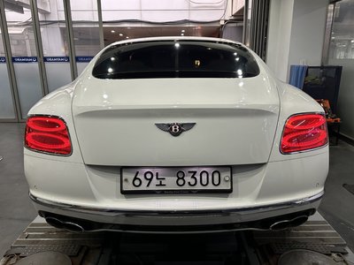 BENTLEY CONTINENTAL - 4