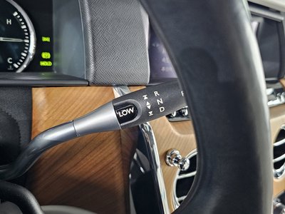 ROLLS-ROYCE CULLINAN - 9