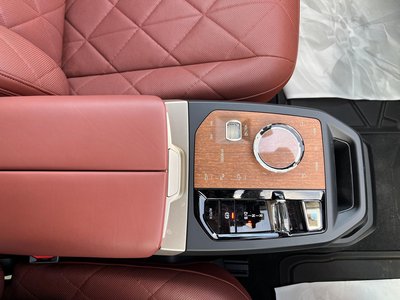 2022 BMW IX 缩略图 35