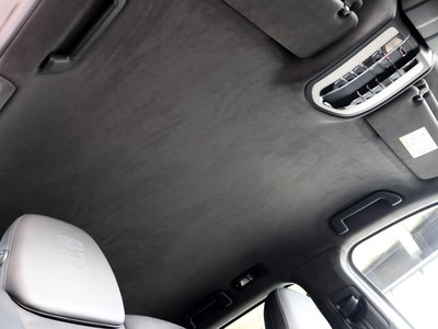 PORSCHE CAYENNE - 10