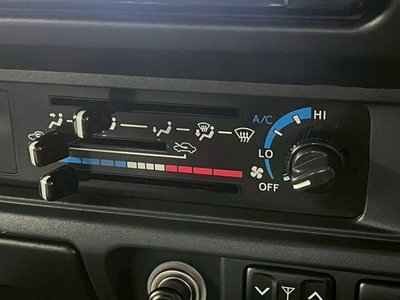 2014 Toyota LAND CRUISER 70 缩略图 12