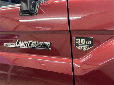 TOYOTA LAND CRUISER 70 - 10