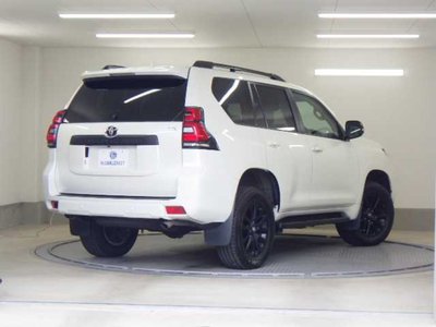 TOYOTA LAND CRUISER PRADO - 2