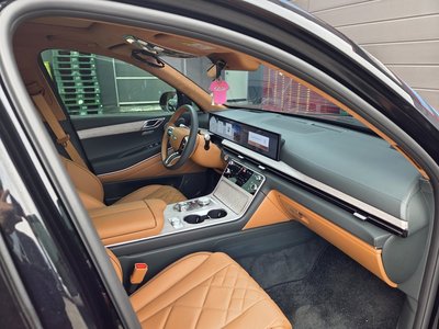 GENESIS GV80 - 7