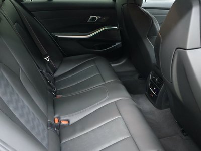 2025 BMW M3 SEDAN — миниатюра 41
