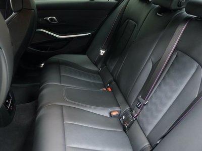 2025 BMW M3 SEDAN — миниатюра 13