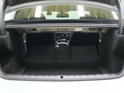 2025 BMW M3 SEDAN — миниатюра 33
