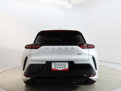 TOYOTA CROWN SPORT - 2