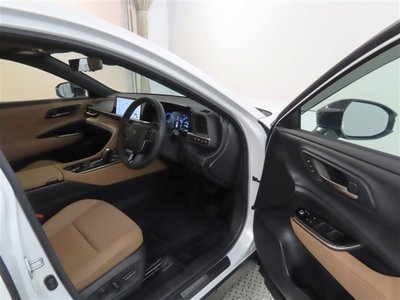 TOYOTA CROWN SPORT - 9