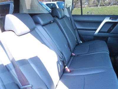 TOYOTA LAND CRUISER - 9