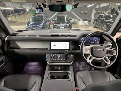 LAND ROVER DEFENDER - 3