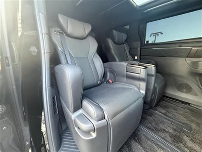 2023 Toyota ALPHARD thumbnail 24