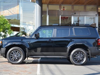 TOYOTA LAND CRUISER 250 - 5