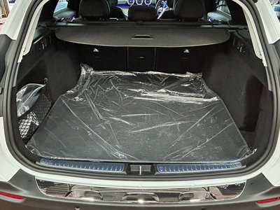 MERCEDES-BENZ C-CLASS - 8