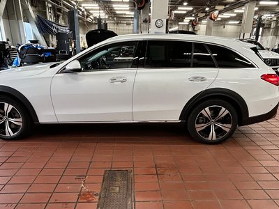 MERCEDES-BENZ C-CLASS - 10