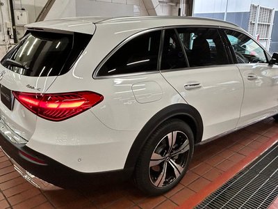 MERCEDES-BENZ C-CLASS - 6