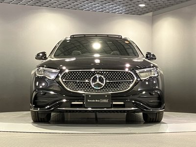 MERCEDES-BENZ E-CLASS - 8