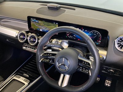 MERCEDES-BENZ GLB - 7