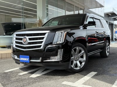 CADILLAC ESCALADE - 1