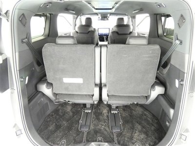TOYOTA ALPHARD - 8