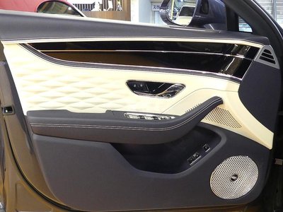 2023 Bentley FLYING SPUR thumbnail 11
