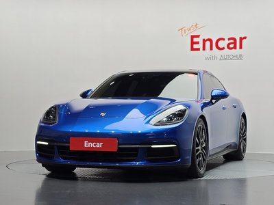 PORSCHE PANAMERA - 2