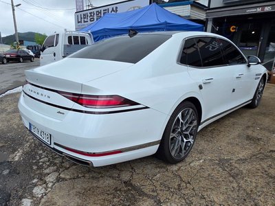 2023 Genesis G90 (RS4) photo 6