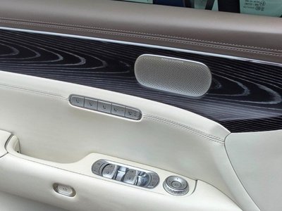 2023 Genesis G90 (RS4) photo 10