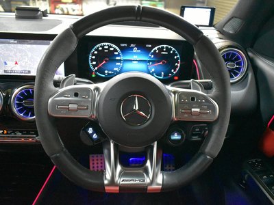 MERCEDES-BENZ GLB AMG - 7