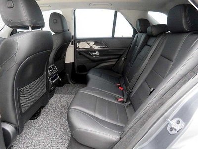 صورة 8 لـ 2023 Mercedes-BENZ GLE