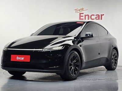 TESLA MODEL Y - 2