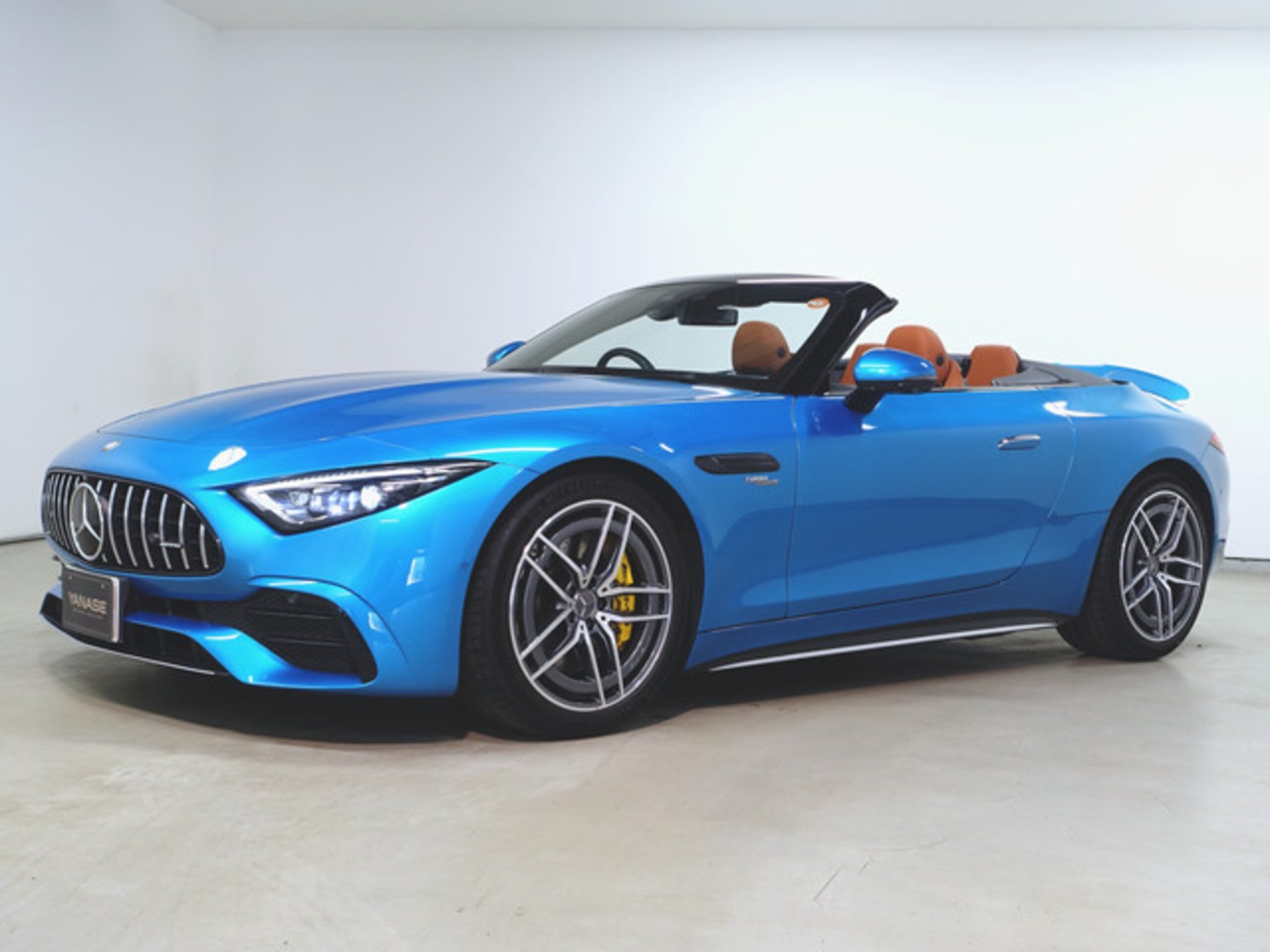 MERCEDES-BENZ SL AMG - View 1