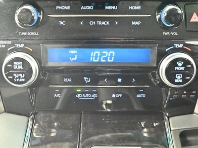 TOYOTA ALPHARD - 8